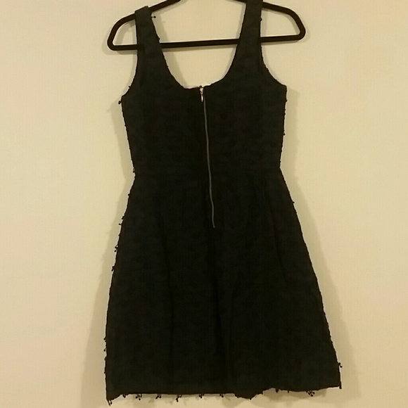 *Sold*NWT Vineyard Vines Dress - Picture 4 of 7